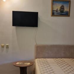 Комната стандарт с 1 односпальной и 1 двуспальной кроватью