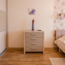 Фото Апартаменты на улице Тополиная 38