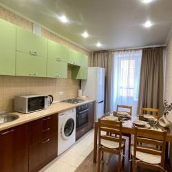 Фото Апартаменты на улице Павлюхина 99