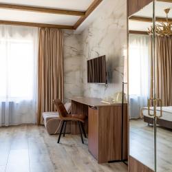 Фото Red Wood Hotel by Provence (Рэд Вуд Отель)