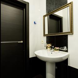 Фото Апартаменты на улице Революционная 3