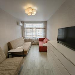 Фото Отель Holiday House (Холидей Хаус)