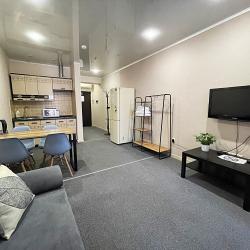 VeryHotel — 521b6ec79a5f7d79d6a027d5574af381