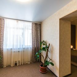 Номер стандарт с 1 двуспальной кроватью