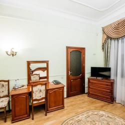 Таврическая — 5244d679aa9d4b1f424c2bfaae8dc366