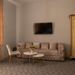 4-местный номер люкс улучшенный