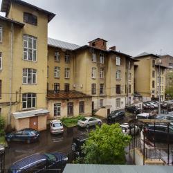 Апартаменты студия улица Сергея Макеева, 1