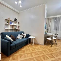 Фото Апартаменты на улице Кутаисская 1