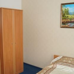 Номер стандарт с 1 двуспальной кроватью