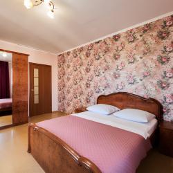 Фото Апартаменты на улице Ерошевского 18