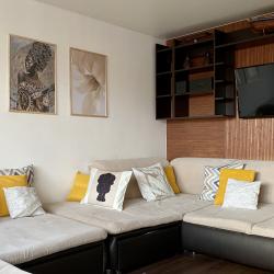 Фото Апартаменты Grape Room Apartment (Грейп Рум Апартмент) на проспекте Мира 122