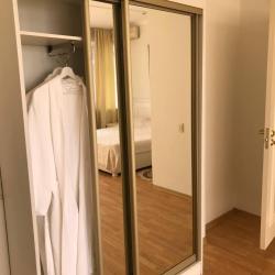 Фото Отель SHE (ШИ)