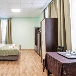 Номер стандарт с 1 двуспальной кроватью
