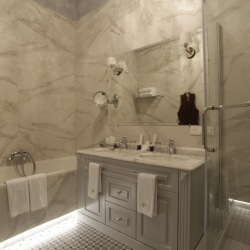 2-комнатный номер люкс с 1 двуспальной кроватью