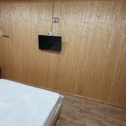 Номер полулюкс с 1 двуспальной кроватью