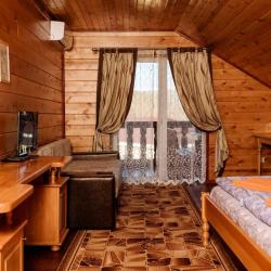 Комната стандарт с 1 двуспальной кроватью (мансарда)