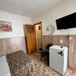 Комната эконом с 1 двуспальной кроватью