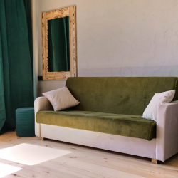 4-местный номер студия люкс