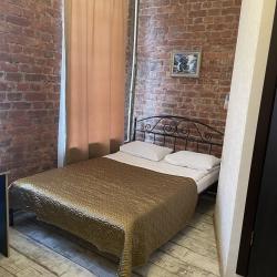 Комната стандарт с 1 двуспальной кроватью и креслом-кроватью