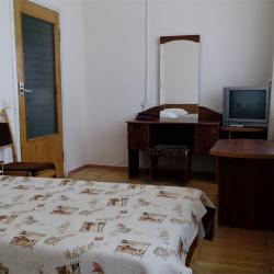 Номер эконом с 2 односпальными кроватями