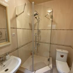 Номер люкс с 1 двуспальной кроватью