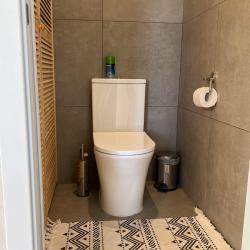 Фото Отель BarnHouse Village (БарнХаус Виллэдж)