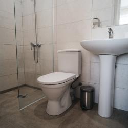 Номер стандарт с 1 двуспальной кроватью и балконом