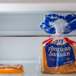 4-местные апартаменты улучшенные с 1 двуспальной кроватью (с завтраком)