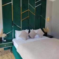 Grand Shale (Гранд Шале) — 53ea5cdcc77be7f6f32021e4ad597fb7