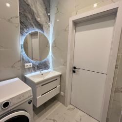 Фото Апартаменты на проспекте Туран 46/5