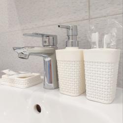 Фото Апартаменты Суточно на улице Пугачева 33