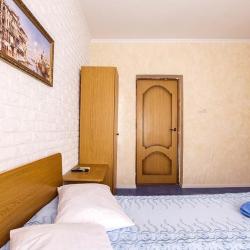 Номер стандарт с 1 двуспальной кроватью