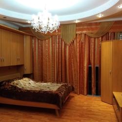 Апартаменты студия с 2 двуспальными кроватями