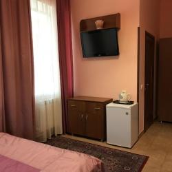 Номер стандарт с 1 двуспальной кроватью