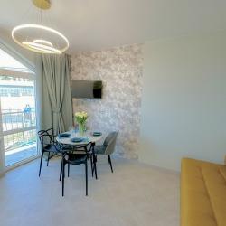 Фото Апартаменты на улице Миндальная 21г
