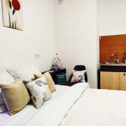 Фото Отель Live in comfort на улице Мезенцева 8