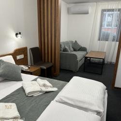 Фото Отель R&R INN (АР енд АР Инн)