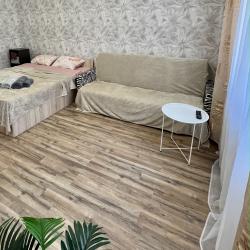Фото Апартаменты Суточно на улице Менделеева