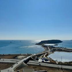 Фото Роскошные апартаменты с панорамным видом на море