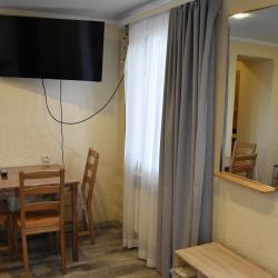 Эконом с диваном