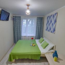 Фото Отель YourHouse (ЙоХаус) в 1-м микрорайоне 76