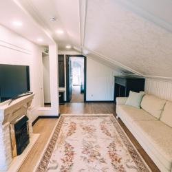 Номер люкс (мансарда)