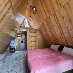Фото Отель Zhyluu Suu Karakol Resort (Жылуу Суу Резорт)