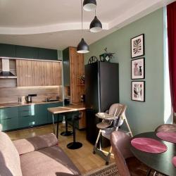 Фото Апартаменты на улице Меридианная 1