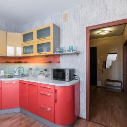 Фото Апартаменты на улице Титова 240/1