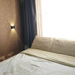 Фото Апартаменты на улице Заславского 17