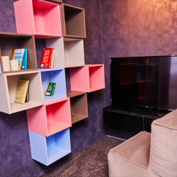 Deep Capsule Hotel (Дип) — 54c9d913af7aed7c6215682e2d730e79