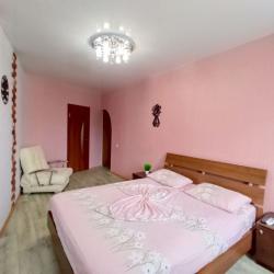 Фото Апартаменты на переулке Парковый 5