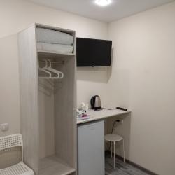 Комната эконом с 2 односпальными кроватями (без окна)