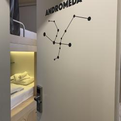 Спальное место на нижнем ярусе в женской четырехместной комнате (общие удобства на этаже)